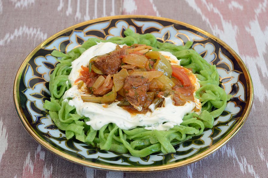 Shivit Oshi in a plate Shivit Oshi in a plate