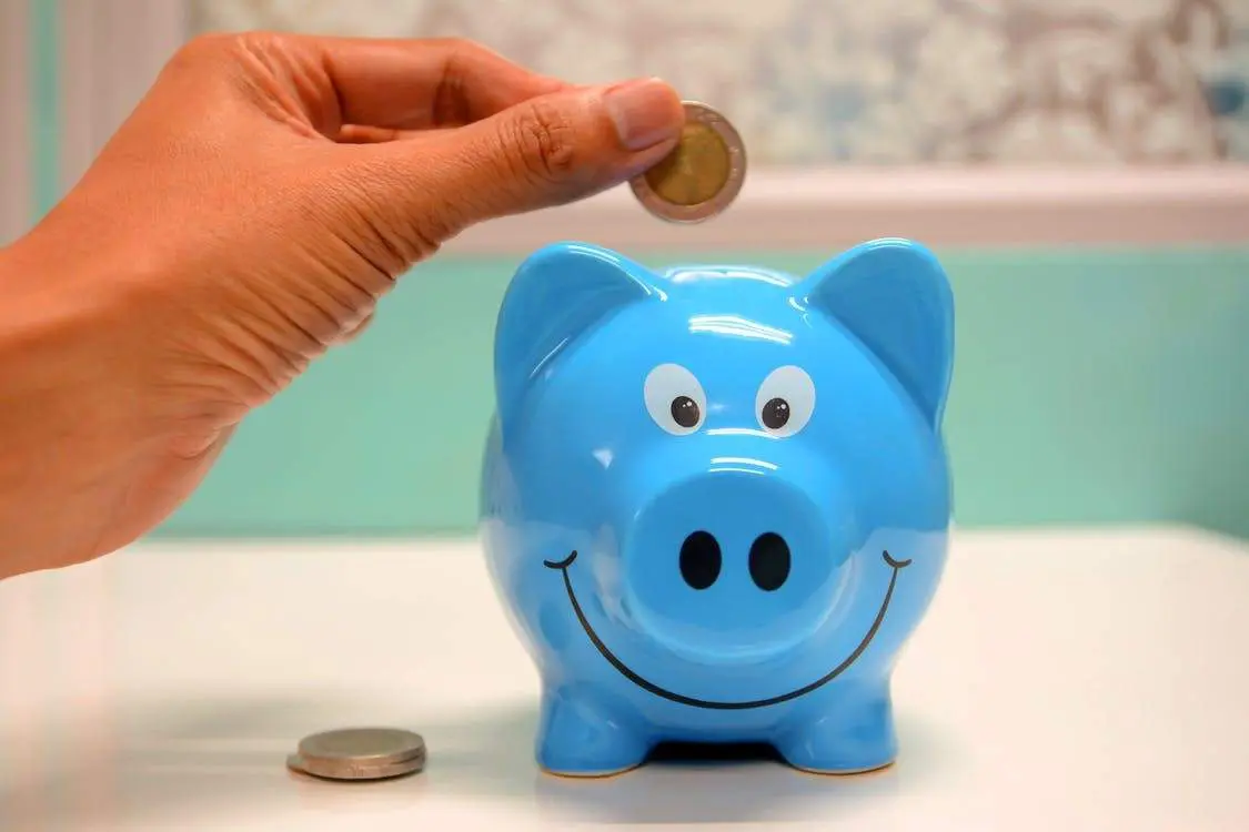 manage money smartly manage money smartly