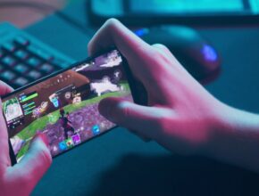 2 The Growth of Mobile Gaming: Trends and Predictions