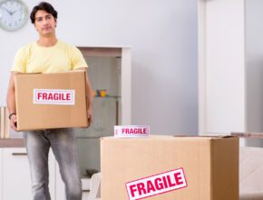Labeling and Handling Fragile Boxes - Safe Ship Moving Services 